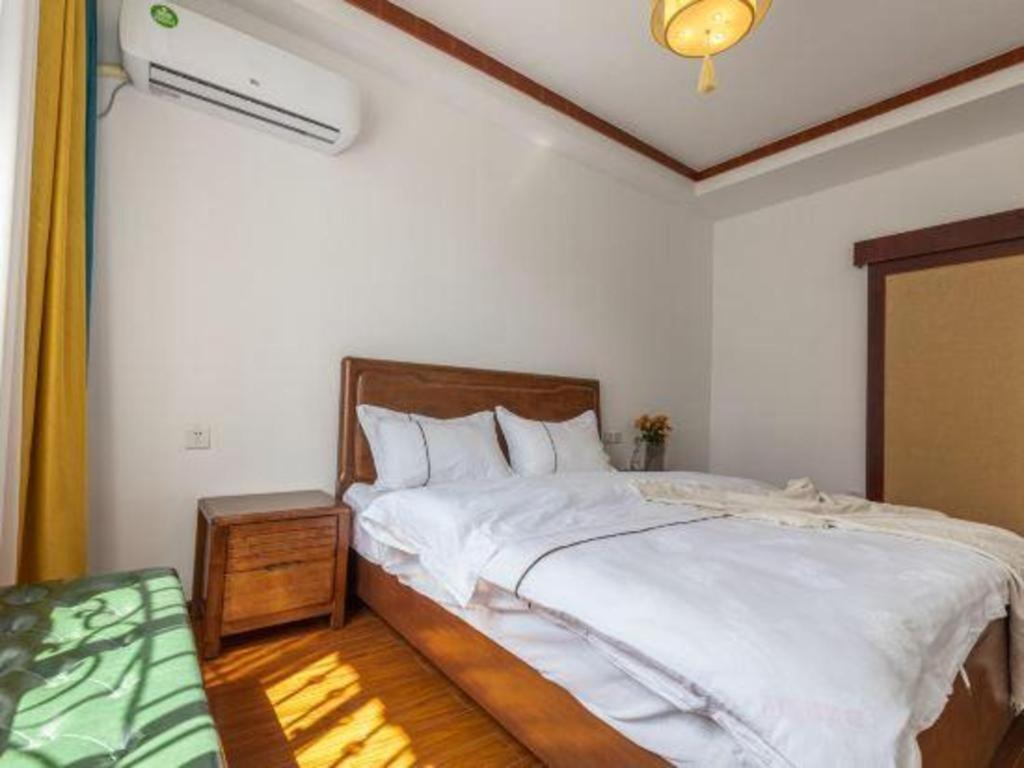 Dali Four Seasons Hostel Esterno foto