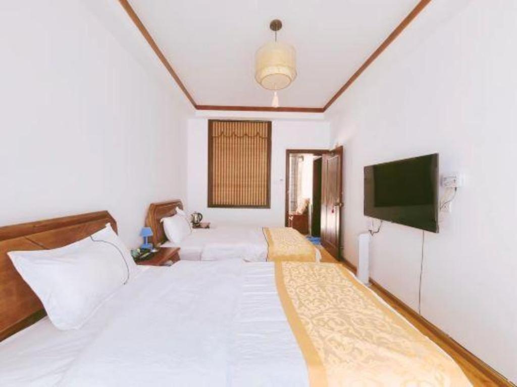 Dali Four Seasons Hostel Esterno foto