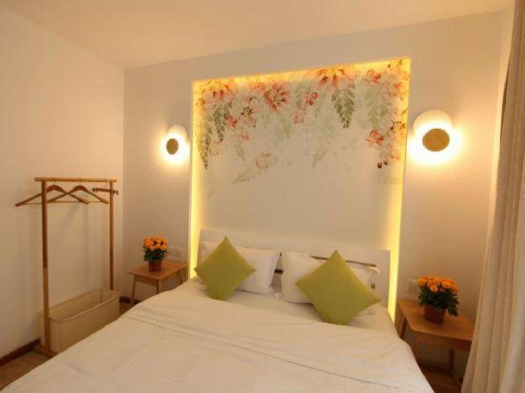 Dali Four Seasons Hostel Esterno foto